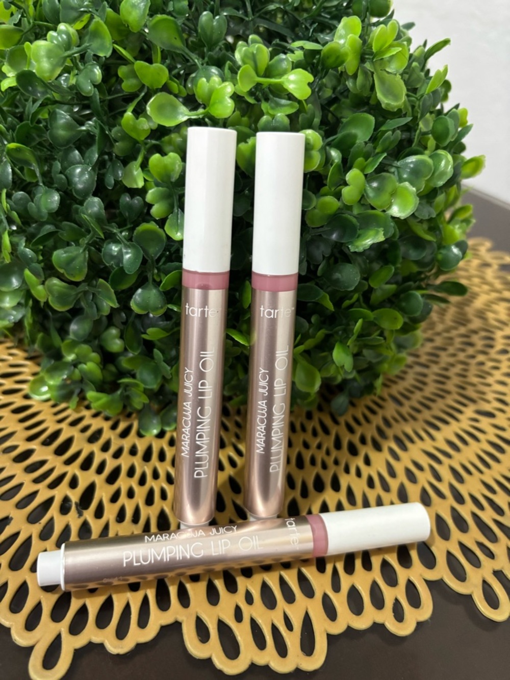 X3 tarte Maracuja Juicy Plumping Lip Oil — Petal